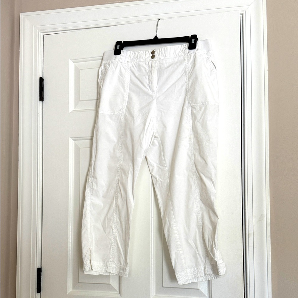 Chico's White Cropped Pants